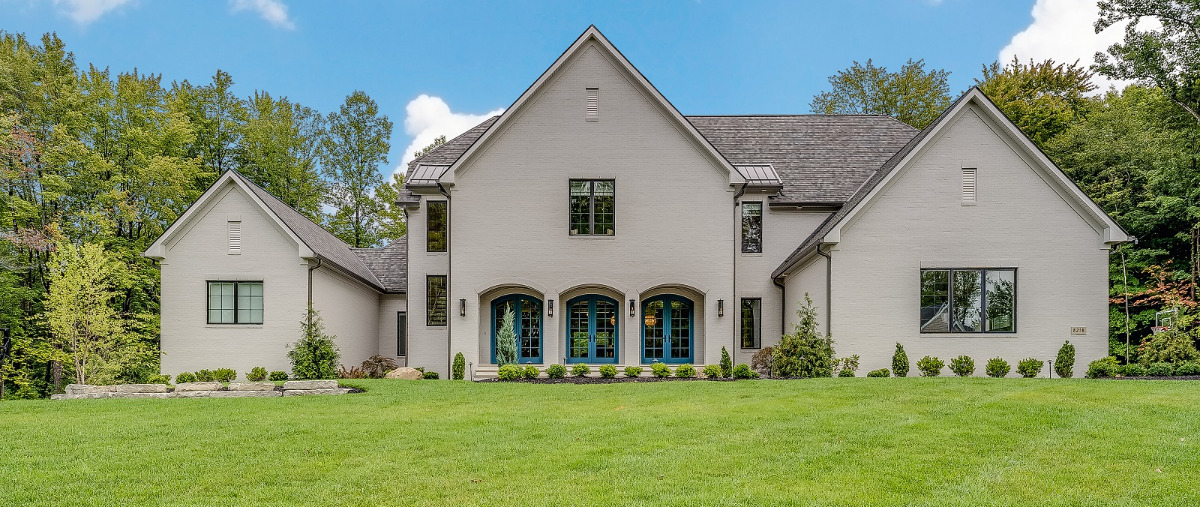 Interior of an Estate in Canyon Lakes in Bainbridge Township